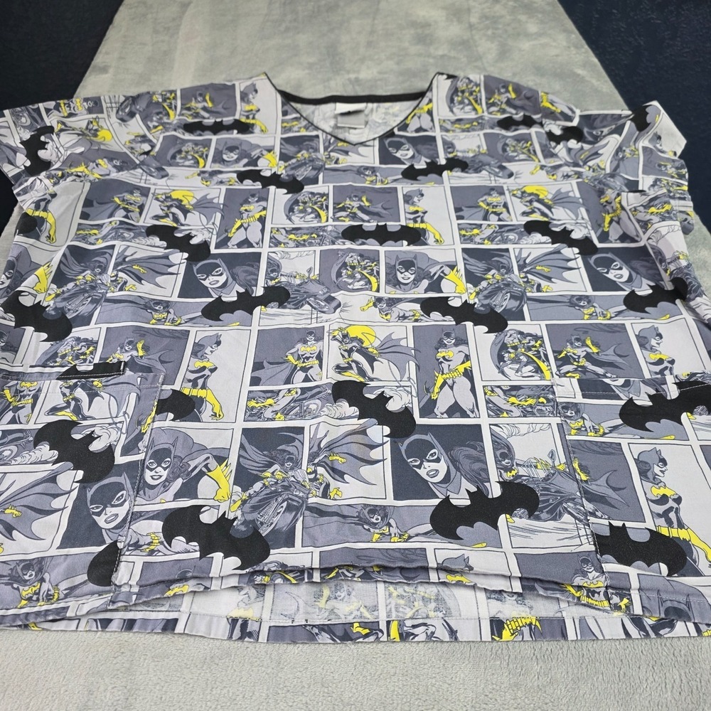 Adult Scrub Top Cartoon DC Comics Super-Hero Cat Women/Batman‎ Sz 2X